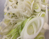 簡単で上品♡茄子と鶏モモ肉のネギ塩餡掛け作り方3写真