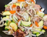 塩麹チキンと野菜たっぷりのラタトゥユ風作り方3写真