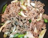 牛肉・エリンギ・ねぎオイスターソース炒め作り方5写真