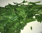 簡単もう一品♪春菊ときのこソーセージ炒め作り方1写真