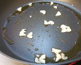 トロかつおに米粉まぶして･･･。作り方4写真
