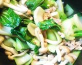 だしの素で!青梗菜としめじの豚肉卵炒め作り方8写真