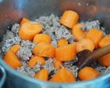 作り置き♪ひき肉と人参とひじきの煮もの作り方2写真