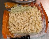 インスタントラーメン焼きそば作り方1写真