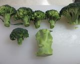 ベーコンとブロッコリーの茎炒め作り方2写真