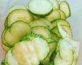 超簡単！きゅうりとわかめとたこの酢の物作り方1写真