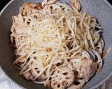 れんこんと豚バラ肉の味噌炒め作り方14写真