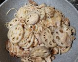 れんこんと豚バラ肉の味噌炒め作り方17写真