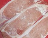 豚肉のチーズ梅巻き作り方1写真