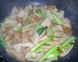 豚ヒレ肉と蓮根の中華炒め作り方4写真