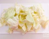 麺つゆだけで！キャベツと油揚げ炒め作り方1写真