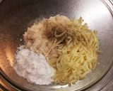 簡単モッチモチ☆チーズ入りレンコンもち作り方2写真