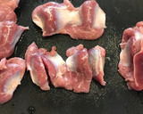 素揚げ砂肝の粒胡椒甘旨醤油炒め作り方1写真