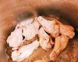 照り照り♪簡単!安い!大根と手羽元の煮物作り方1写真
