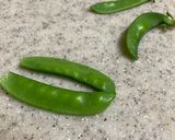 絹さや・パプリカの胡麻和え作り方1写真