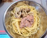 鶏レバーパテとしめじの濃厚パスタ作り方4写真