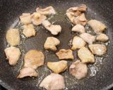 パリパリ鶏かわとれんこんの梅マヨ和え作り方2写真