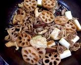 親鳥と蓮根のにんにく醤油炒め作り方3写真