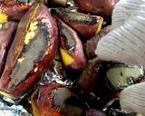 厚手 インコア鍋で 蜜の溢れる焼き芋作り方2写真