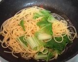 鮮やか山東白菜でペペロンチーノ作り方5写真