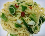 鮮やか山東白菜でペペロンチーノ作り方7写真