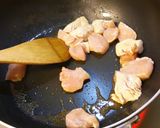 薩摩芋と獅子唐の甘酢炒め。作り方1写真