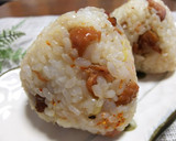 焼き鳥缶でちゃちゃっと ねぎま風おにぎり作り方3写真