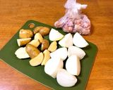 ストウブ で簡単！手羽元と野菜のオイル煮作り方2写真