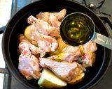 ストウブ で簡単！手羽元と野菜のオイル煮作り方3写真