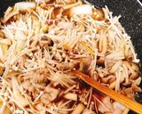 時短・豚バラとキノコのあんかけ焼きそば作り方6写真