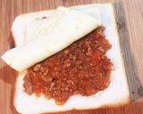 朝食に♫とろーーーーり、ミートソースピザ作り方1写真