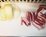 豚バラ塊と玉ねぎのニンニクたっぷり煮作り方1写真