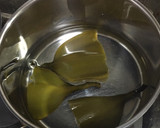 蓮根と厚揚げの胡麻だれ煮・大葉風味作り方1写真