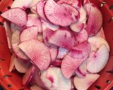蕪と菜の花と鶏ささみのマスタードサラダ作り方1写真