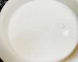 甘口ホットミルクにバタートーストを浮かべ作り方1写真