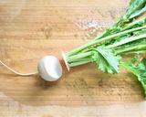 コツは剥き方。小蕪のクリーム煮作り方1写真
