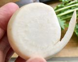 コツは剥き方。小蕪のクリーム煮作り方2写真