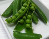 グリンピースと新玉ねぎのサッと煮作り方1写真