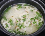 簡単！鶏塩鍋〆☆ピリ辛卵雑炊作り方1写真