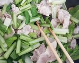 簡単！豚肉と小松菜のレモン醤油炒め作り方3写真