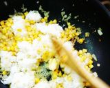 簡単！節約！コーンのバター醤油チャーハン作り方5写真