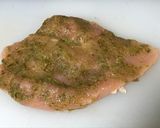 つまみ♡作り置き♡鶏胸肉のピリ辛鶏ハム作り方2写真