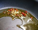 簡単！サバ缶パスタ☆ペペロンチーノ作り方3写真
