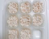 【離乳食中後期】ゆで卵の卵黄で親子丼作り方2写真