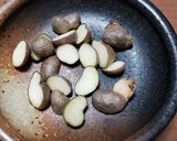 ヌメリスギタケ、霜降りシメジの味噌汁＾＾作り方4写真