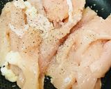 薄切り鶏肉の塩チーズ&バジル炒めのサラダ作り方2写真
