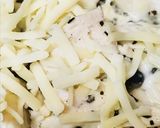 薄切り鶏肉の塩チーズ&バジル炒めのサラダ作り方3写真