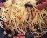 霜降りヒラタケのペペロンチーノ作り方4写真