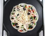 餃子の皮でフラワーピザ作り方3写真