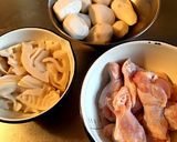 美味しい！とり手羽元 里芋 筍の煮物作り方1写真